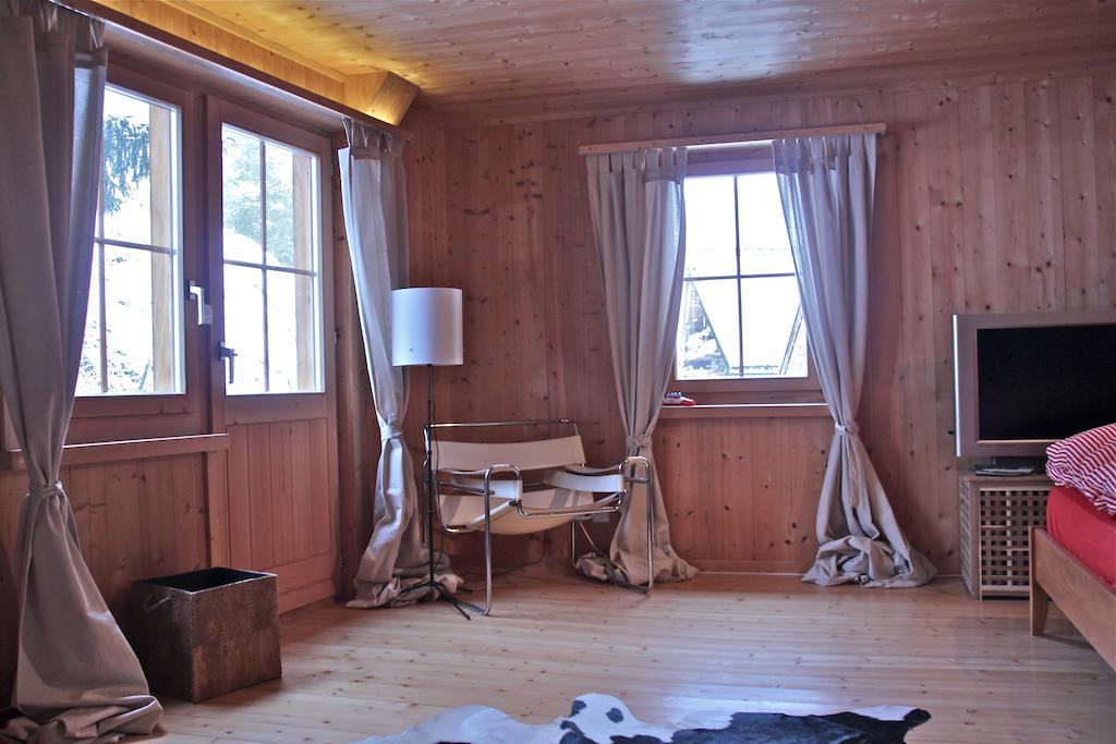 Tgesa Ferrera Villa Schmitten  Room photo