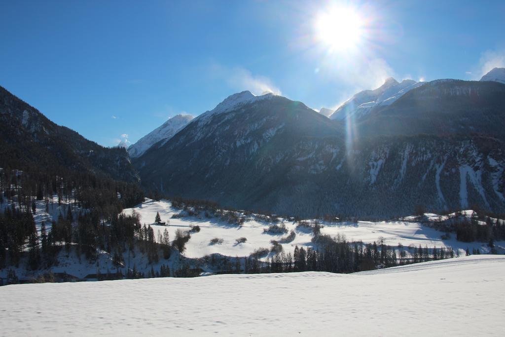 Tgesa Ferrera Villa Schmitten  Room photo